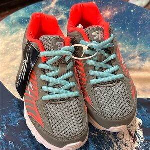 Skechers Kids' Gray and Orange Sneaker’s size 1